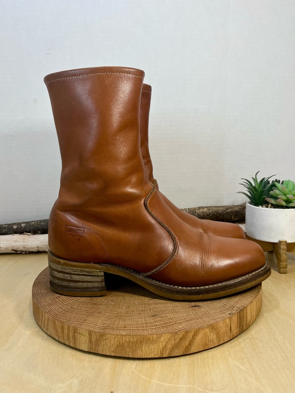 Vintage 70s Levi’s Leather Campus Boots Square Toe Stacked Block Heel Tall Brown